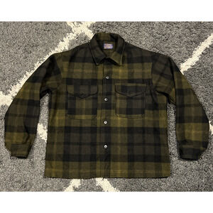 Vintage Pendleton Plaid Mackinaw 100% Pure Virgin Wool Cruiser Jacket Large USA